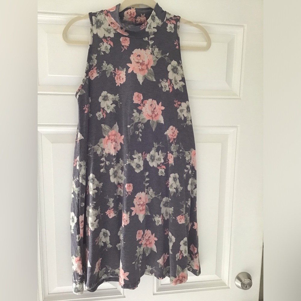 Ginger G sleeveless dress size medium